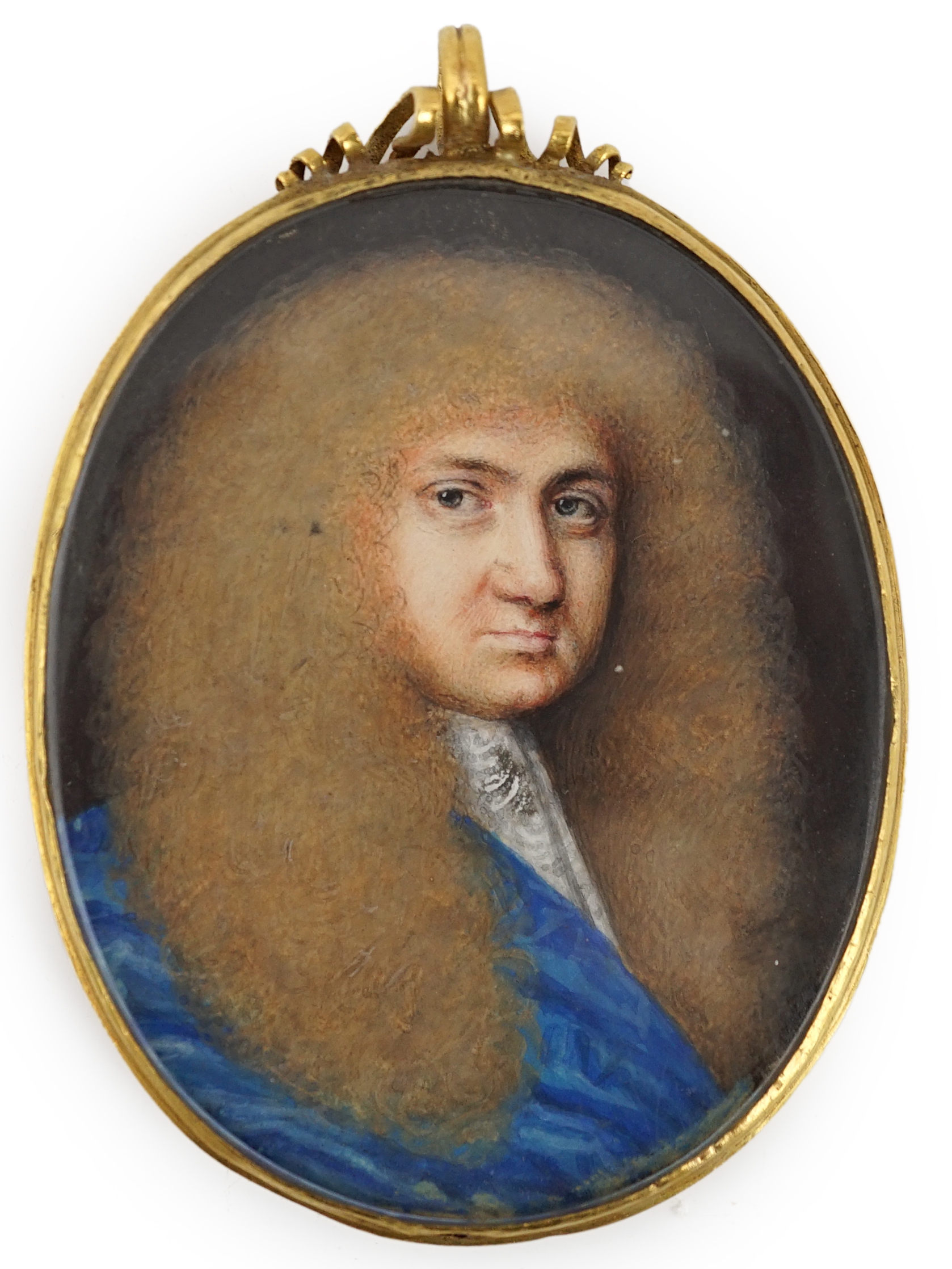 English School circa 1720, Portrait miniature of a gentleman, oil on ivory, 5.3 x 4.1cm. CITES Submission reference VNHAAGRT